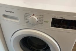 lave-linge-appartement-black-swan