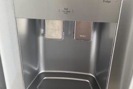 frigo-distributeur-glaçons-appartement-hysope