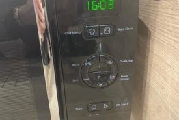 micro-ondes-appartement-cesar