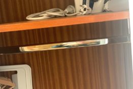 fer-a-repasser-appartement-sissi