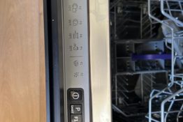 lave-vaisselle-appartement-python