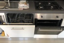 lave-vaisselle-four-appartement-leana-tessa-neyt