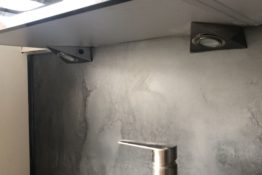 lumiere-au-dessus-de-levier-appartement-leonardo