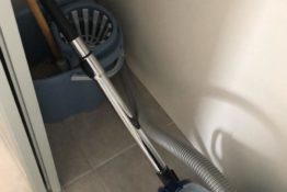 aspirateur-serpilliere-appartement-capucins