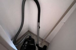 aspirateur-serpilliere-appartement-myrtille