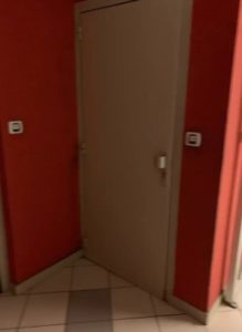 acces-au-local-poubelles-etape-2-appartement-deliciosa