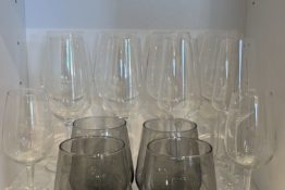 verres-tasses-appartement-albatros