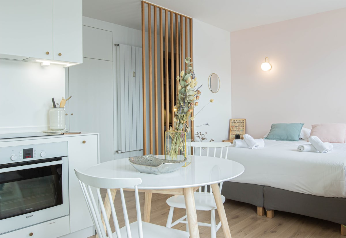 7eme ciel cuisine salon-appartement-7eme-ciel-annecy