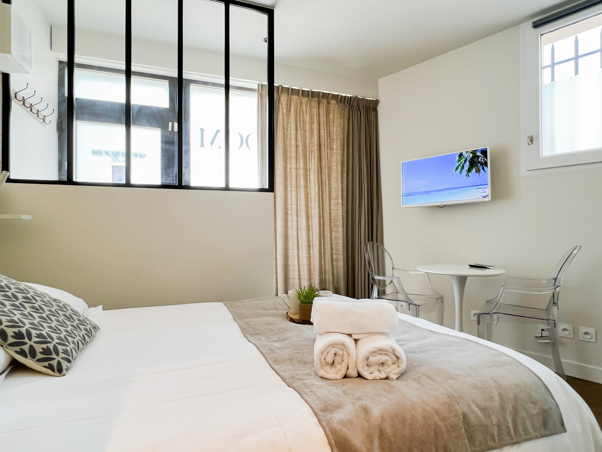 Chambre BULLE chambre-appartement-showroom-bulle-annecy