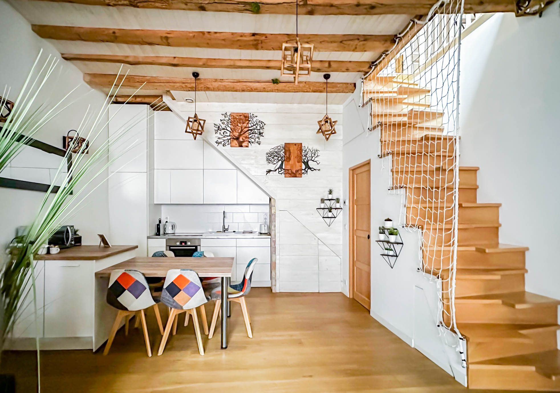 Salle à manger LONGISLAND salle-a-manger-appartement-long-island-annecy