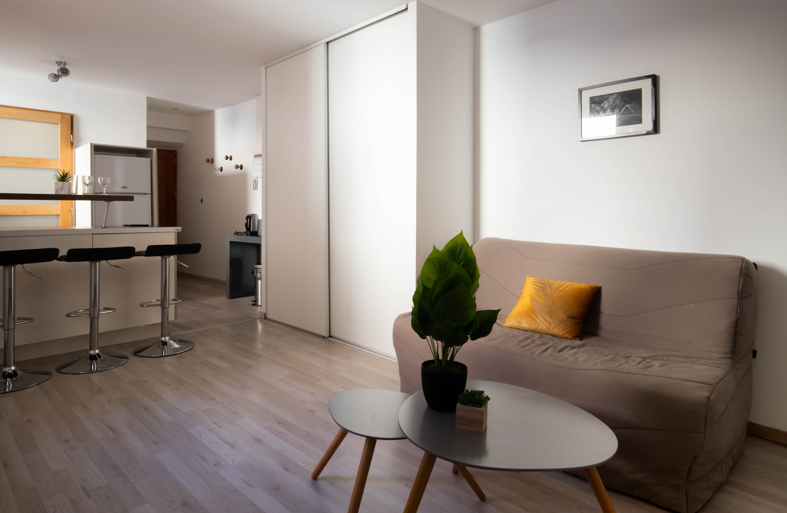 Salon SENCHA salon-appartement-sencha-annecy