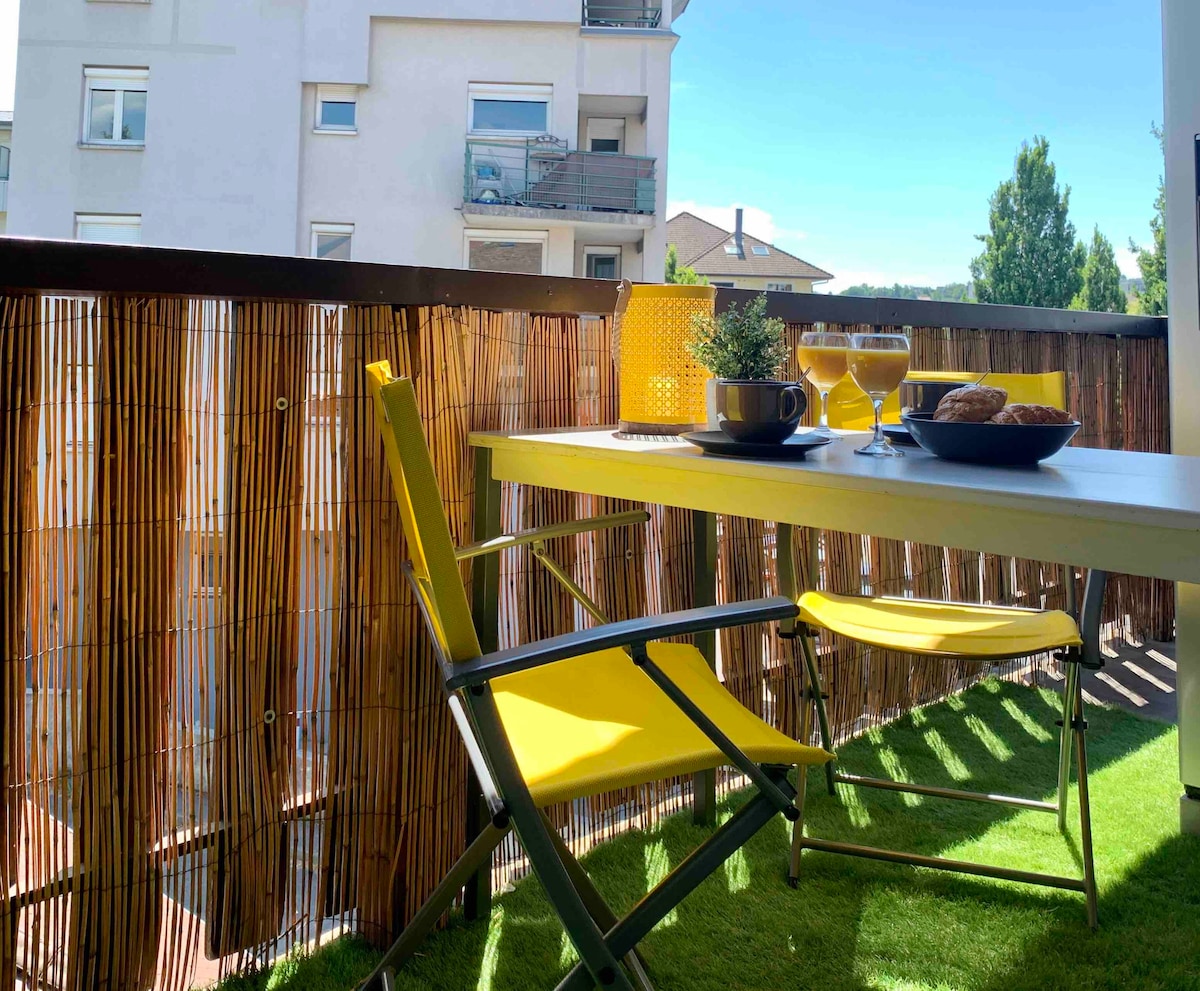 balcon-appartement-petit-biscuit-annecy