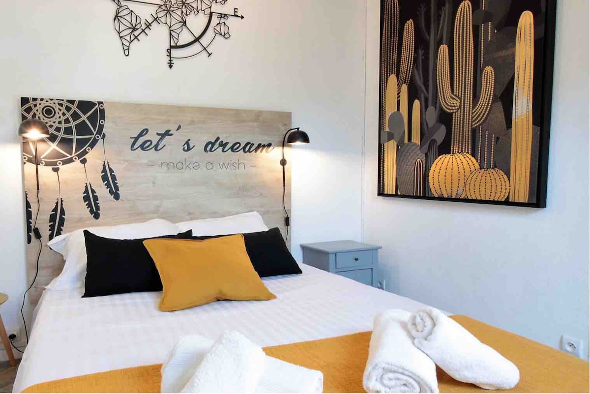 chambre-appartement-petit-biscuit-annecy