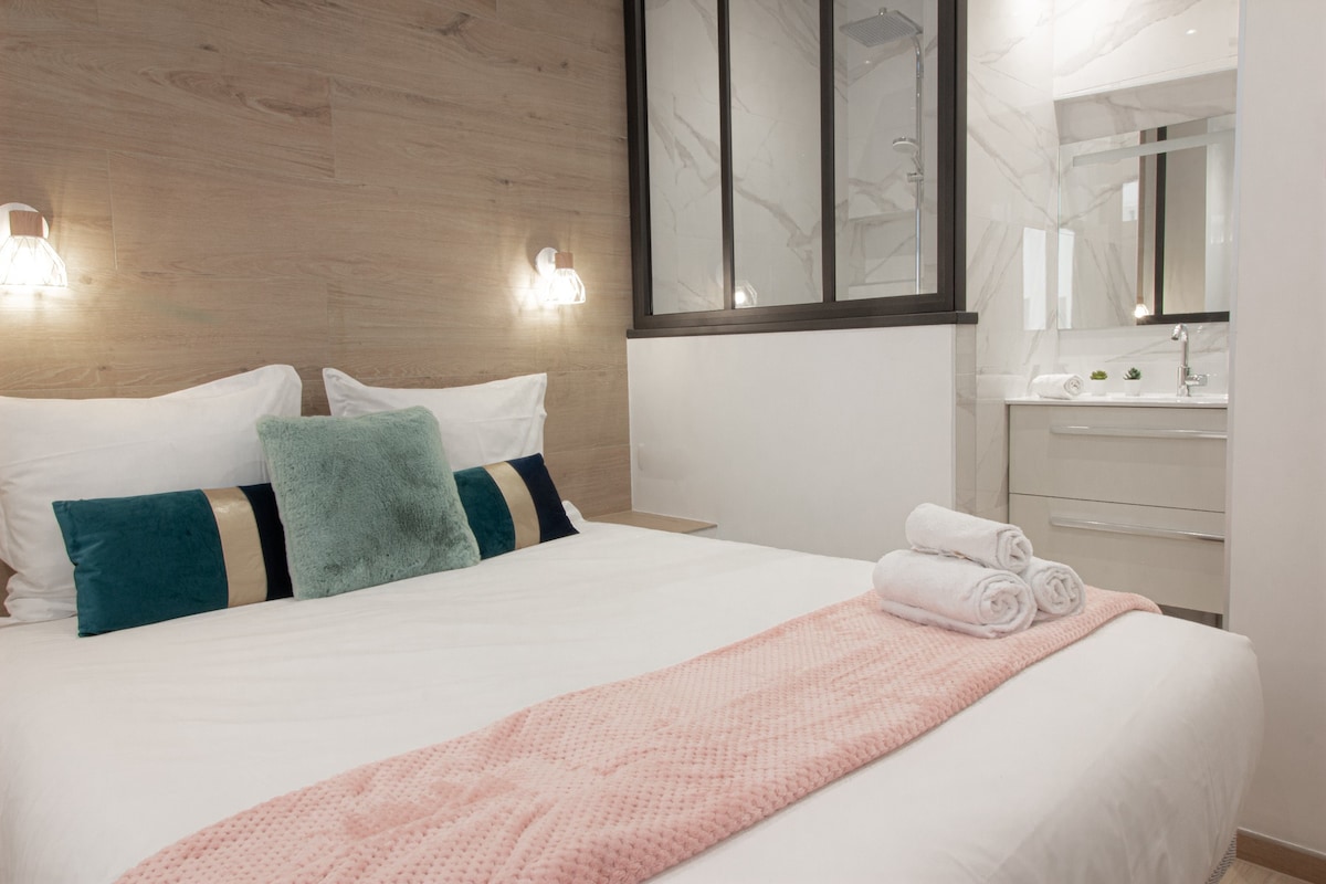 chambre-appartement-withe-diamond-annecy