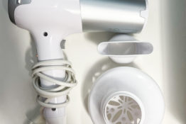 seche-cheveux-appartement-rocher-blanc