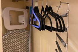 cintres-appartement-sequoia