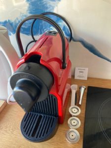 machine-a-cafe-appartement-bahia-annecy