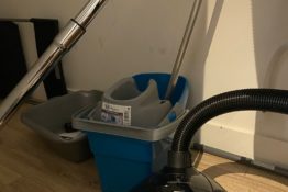 aspirateur-serpilliere-appartement-brad