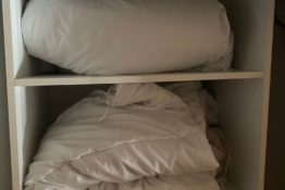 stock-couettes-appartement-riva