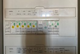 zoom-compteur-electrique-appartement-new-sainte-claire