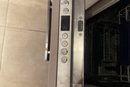 lave-vaisselle-appartement-sezame