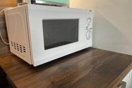 micro-ondes-appartement-lake-lounge