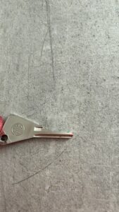 cle-local-poubelle-appartement-lafayette