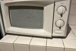 micro-ondes-appartement-paquerette